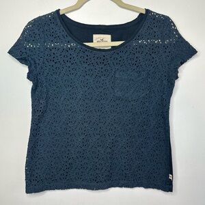 Hollister HCO Navy Blue Crochet Tee Size Small S